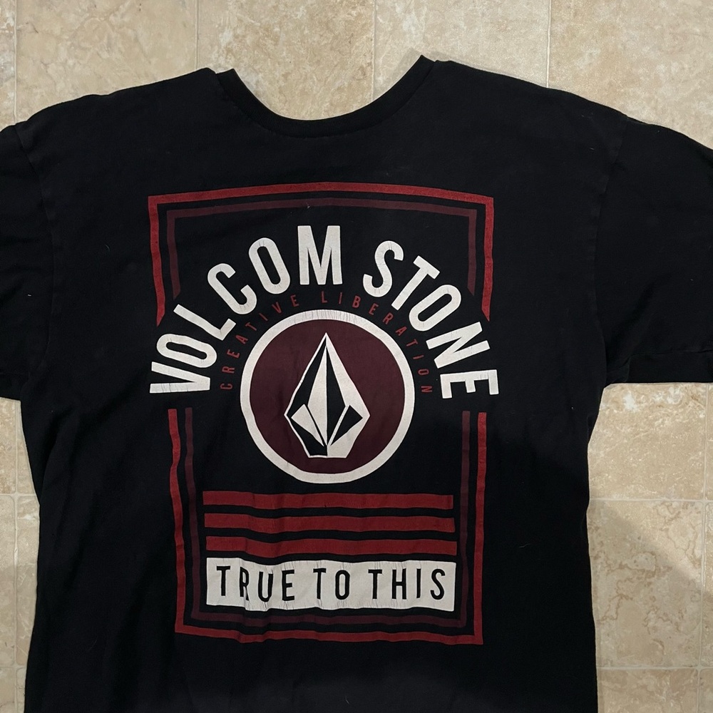 Volcom Tee with Iconic logo